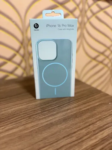 Capa iPhone 16 pro Max original Apple/beats verde