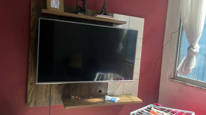 TV 50 p Smart TCL Perfeita