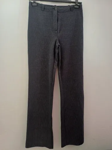 Calça social Sparrow, tamanho 38. Nova. Semi nova. Tecido ótima qualidade.