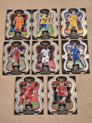 8 Cards Panini Select - Road to FIFA World Cup 2026