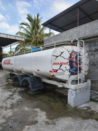 Tanque de caminhão pipa