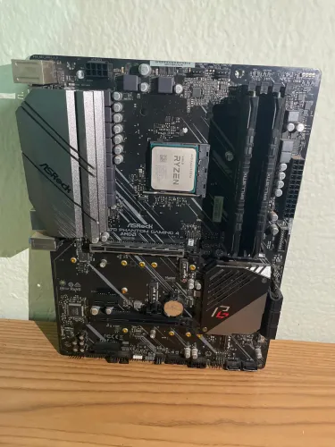 Kit Upgrade Ryzen 9 5950X| X570 Phantom Gaming 4| 2x8 memória ram Ballistix