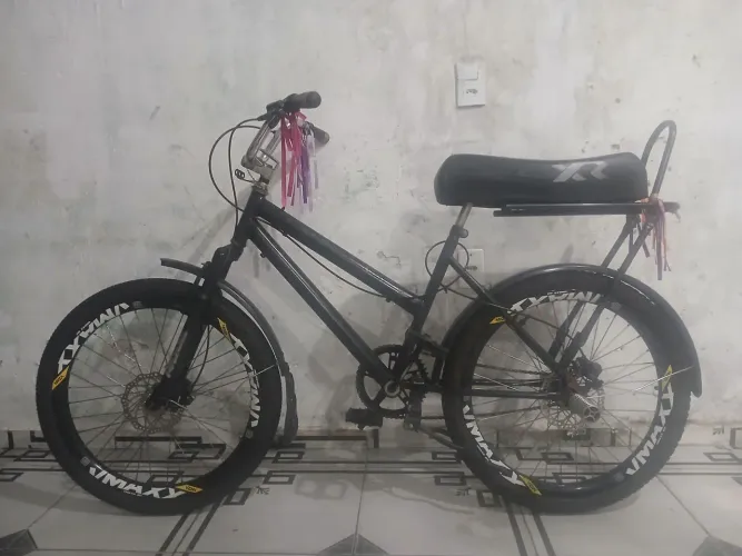 Bike poty aro 24 montadinha 