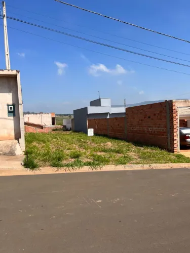 Terreno em ipeuna 8x25 excelente localização aceita casa + construção pela caixa 