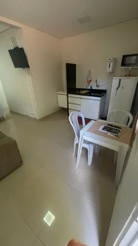 Kitnet Mobiliada para Aluguel na Vila Planalto - Próxima à Esplanada