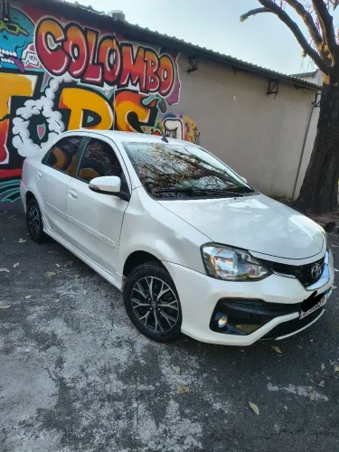 Toyota Etios Platinum Sed. 1.5 Flex 16V 4P Aut. 2018