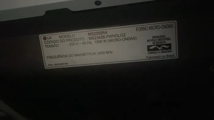 Vendo 2 micro-ondas - LG e Panasonic