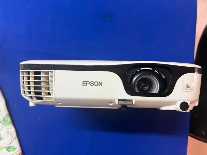 Projetor Epson PowerLite X14+ Usado