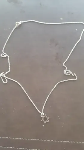 Cordao de prata com pingente e garantia!!