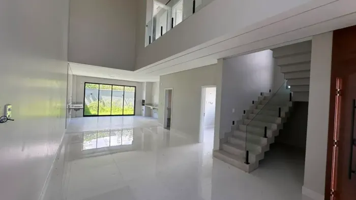 PASSAREDO, 240M2, 4 QTOS S/ 3 SUÍTES, FINO ACABAMENTO, FINANCIA