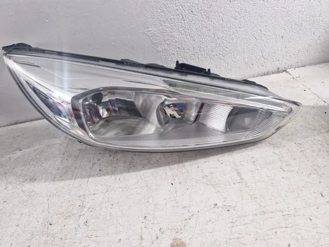 Farol focus 2016 2017 2018 direito com drl