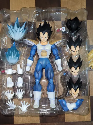 Vegeta Namek Namekusei (Scouter) Custom SH Figuarts Bandai