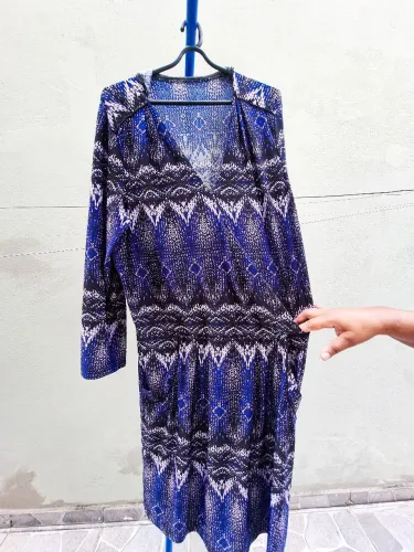 Vestido Plus Size Azul Estampado com Bolso