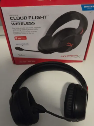 HyperX Cloud Flight Wireless