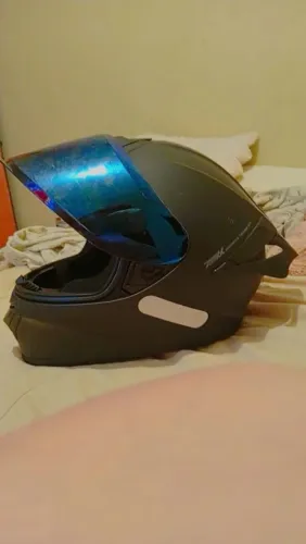CAPACETE ZERADO 1 MES DE USO