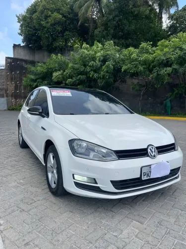 Volkswagen Golf Comfortline 1.0 TSI Total Flex Mec. 2017