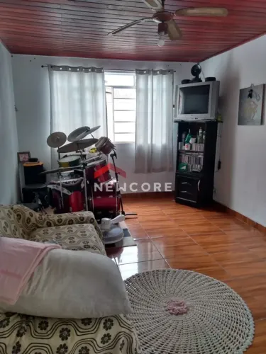 Casa em Avenida Ethel Cintia de Medeiros - Jardim Rio Claro - Caraguatatuba/SP