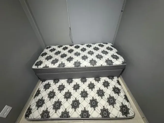 Cama de Solteiro c/ Baú