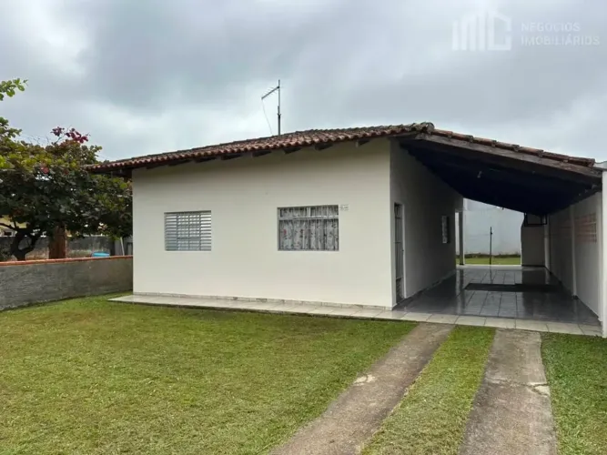 Casa (nova) de laje com 3 dormitórios | Salinas - BBS/SC