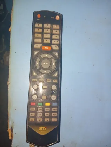 Controle STI SEMI NOVO TENHO VÁRIOS CONTROLES ORIGINAIS