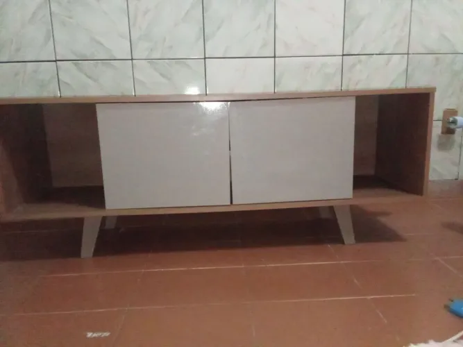 Vendo rack, pouco usado. Está em perfeitas condições