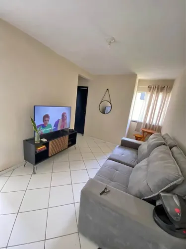 CASA EM RUA PRICIPAL