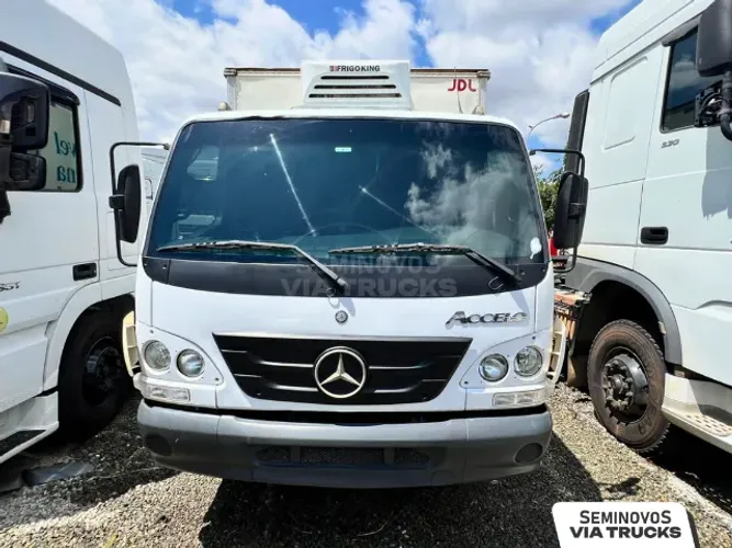 Caminhão 3/4 Mercedes Accelo 1016 Com Baú Frio 2021 Revisado | Baú de 5m