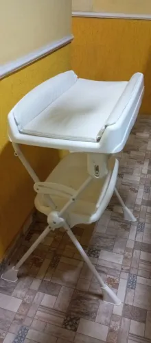 Trocador de bebê e banheira