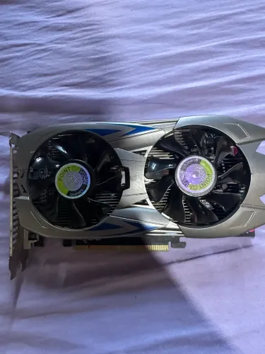 Placa GTX 550 TI