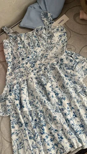 vestido floral tamanho g, com etiqueta e embalagem, nunca usado