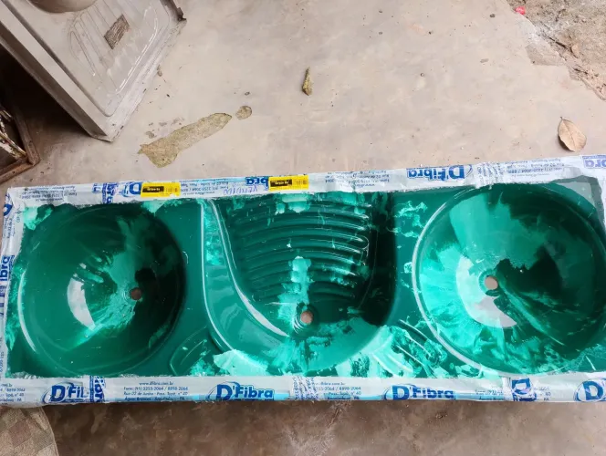 Vende-se tanque nova valor R$ 350 não faço entrega,moro em Santana número *78