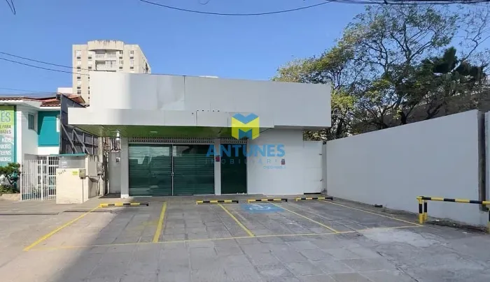 Alugue Loja Comercial em Piedade de 350m². Localizado na Bernardo Vieira de Melo.