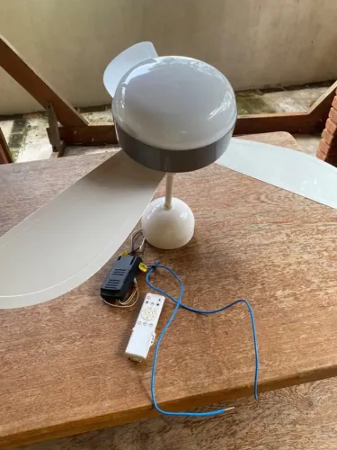 Ventilador de teto Ventisol Fênix com controle remoto bivolt