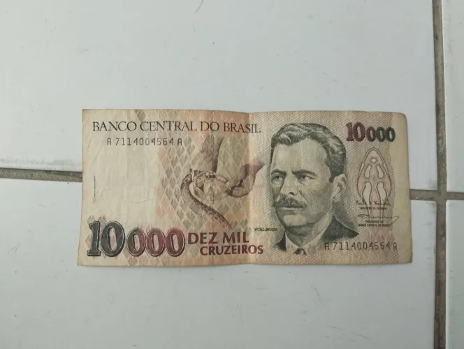 Cédula antiga dez mil cruzeiros