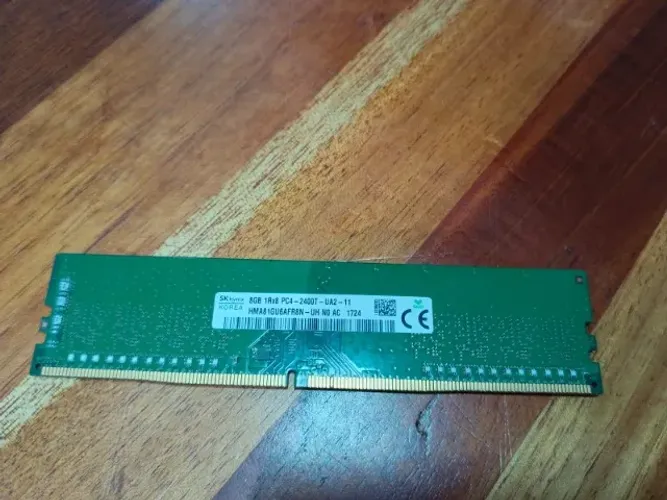 Memória RAM 8GB DDR4 2400MHz SK Hynix para PC (Desktop)
