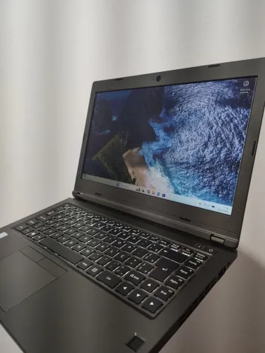 Notebook Intel i7 (7ª geração) com SSD e Windows 11 Pro