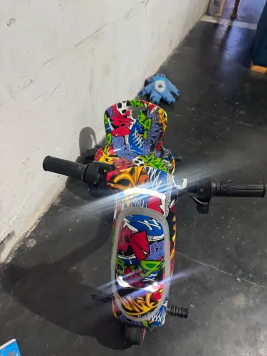 Triciclo elétrico