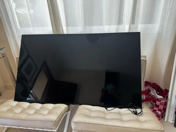 TV LG 65 polegadas, comprada 2023