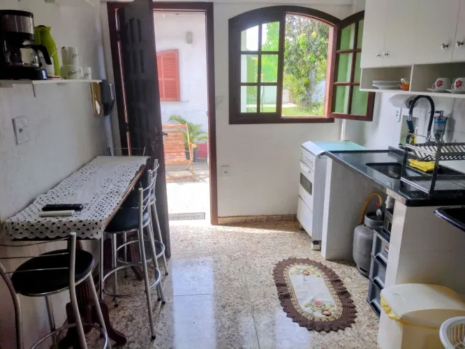 Kitnet em Boqueirão Saquarema, aluga-se para temporada, feriados e fds.