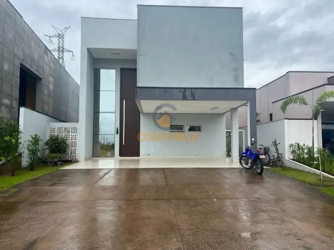 SOBRADO DE ALTO PADRÃO À VENDA CONDOMÍNIO ALPHAVILLE BR