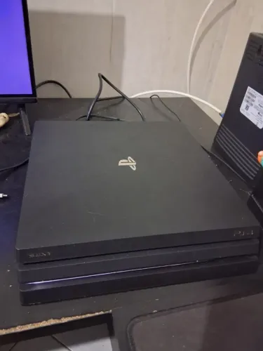 PS4 PRO desbloqueado