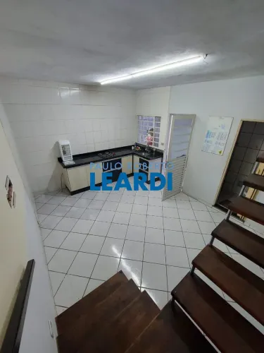 CASA ASSOBRADADA - VILA PRIMAVERA - SP