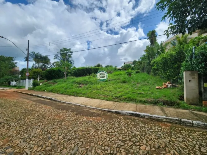 Terreno à venda no Condomínio Bouganville - Lagoa Santa/MG