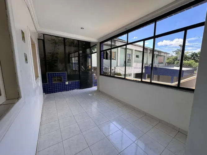 KISSIA, APTO COM 88M2, TÉRREO. 2 QTOS, SENDO 1 SUÍTE, COZINHA, FINANCIA