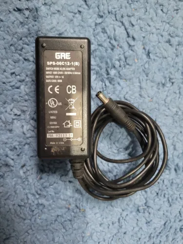 Fonta AD 12 V