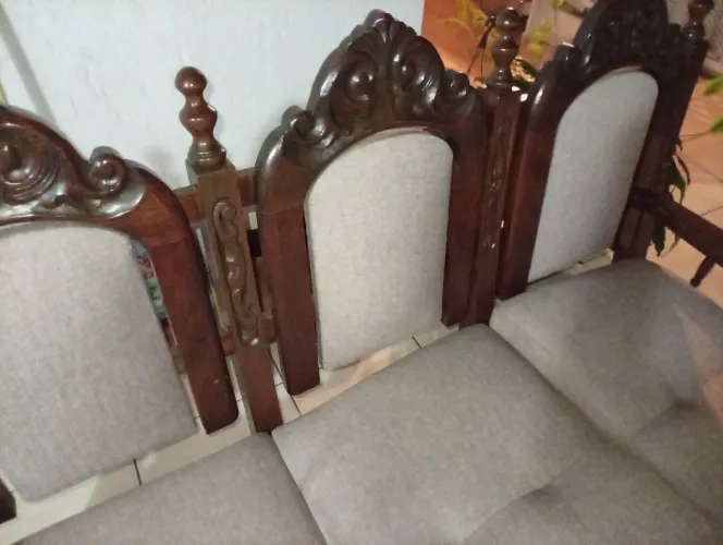 Sofá madeira maciça