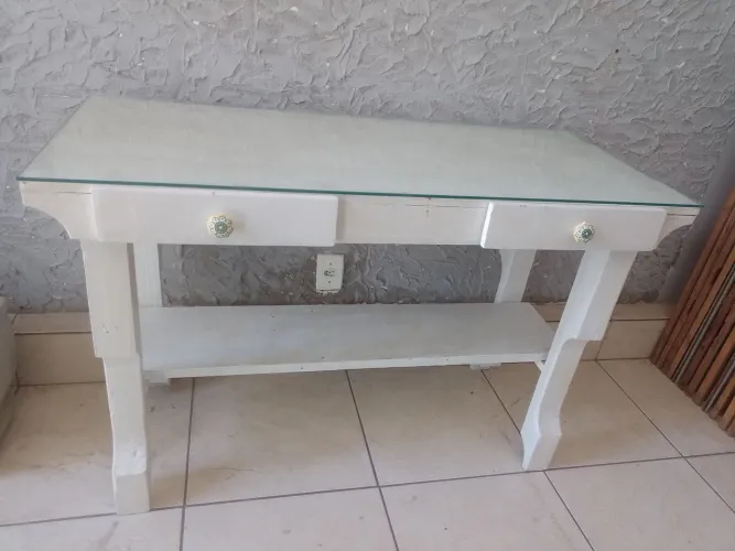 Mesa aparador