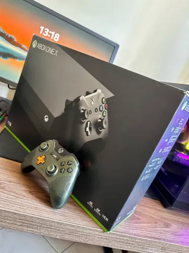 Xbox one X 1TB 4K