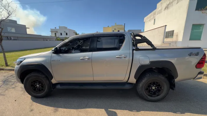 Toyota Hilux CD SR 4X4 2.8 TDI Diesel Aut. 2024