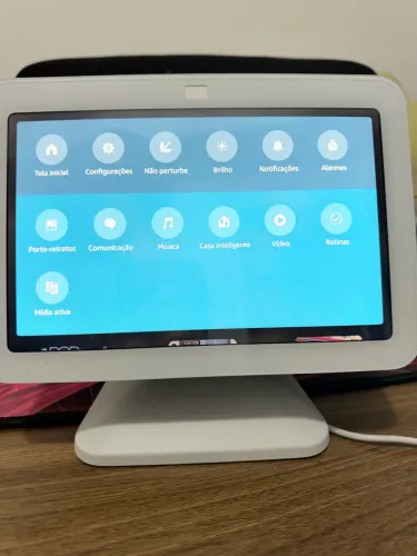 ECHO SHOW 8